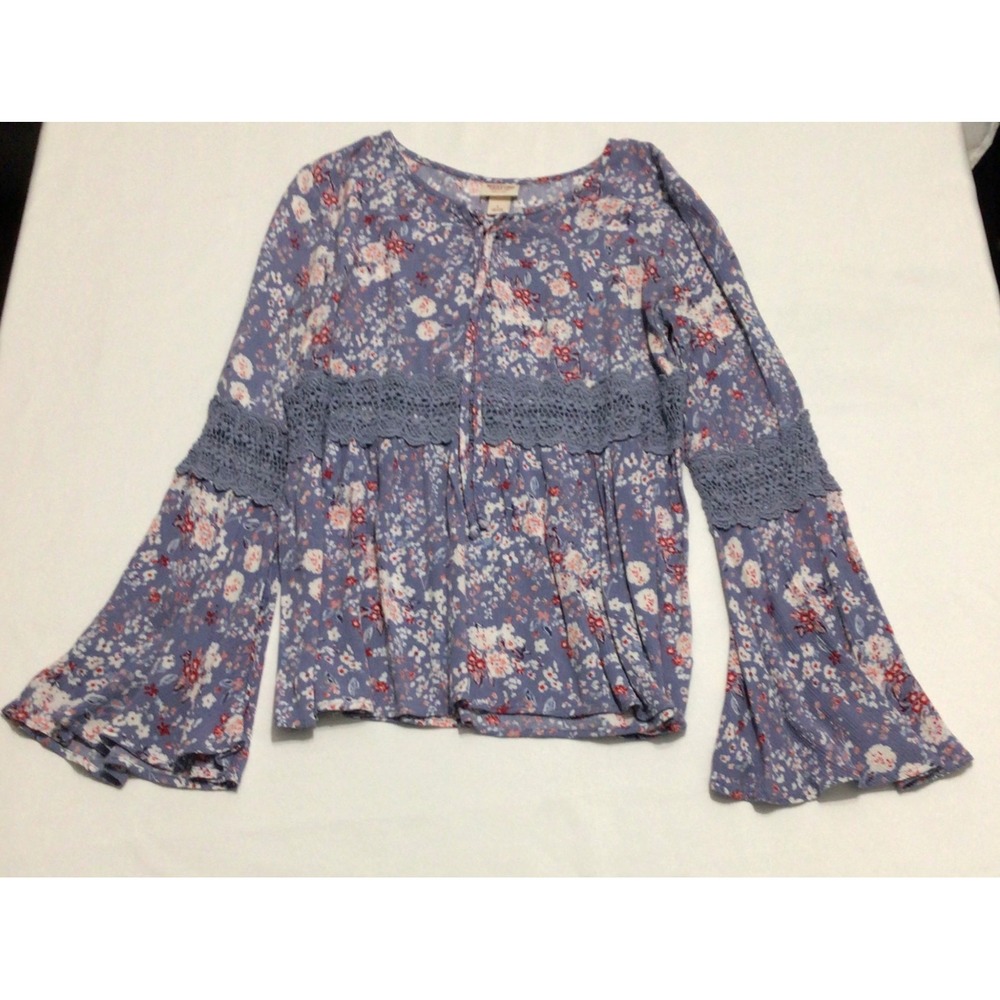 Mossimo Floral Bell Sleeve Peasant Top Blue Purple Crochet Lace Boho Woman Large